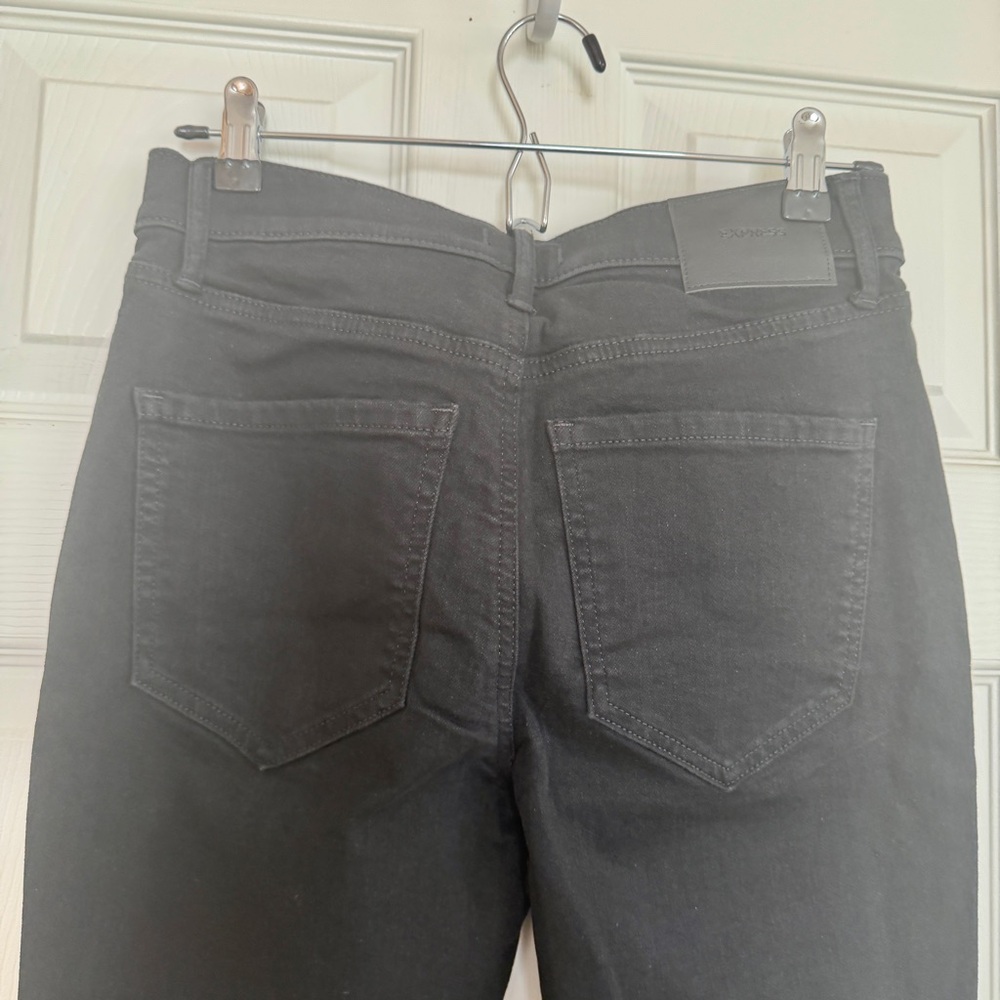 EXPRESS Skyscraper Mid Rise Stay Black Jeans Size 4 Short 4S - Picture 7 of 15